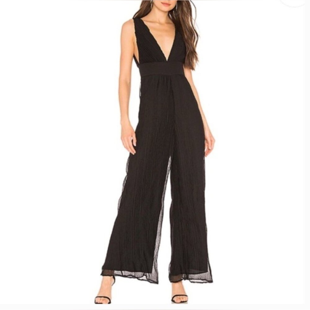 superdown Black V-Neck Sleeveless Wide-Leg Jumpsuit